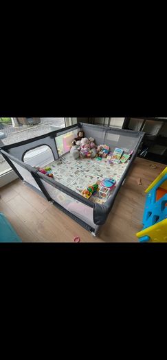 Play Pen