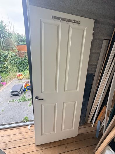 interior door white