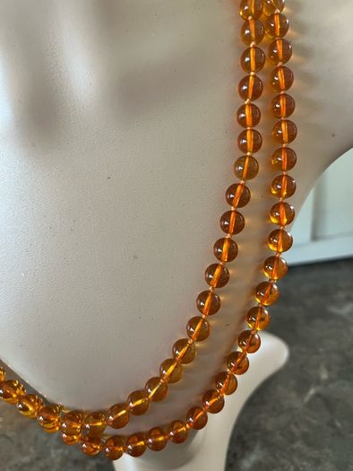 amber necklace
