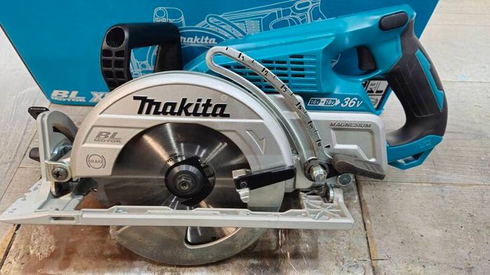 Makita 36v circular saw