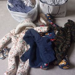 Baby clothes galore
