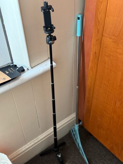 Bluetooth Selfie Stick Tripod with Remote