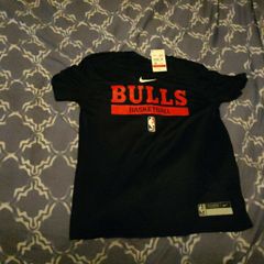 T-shirt nike