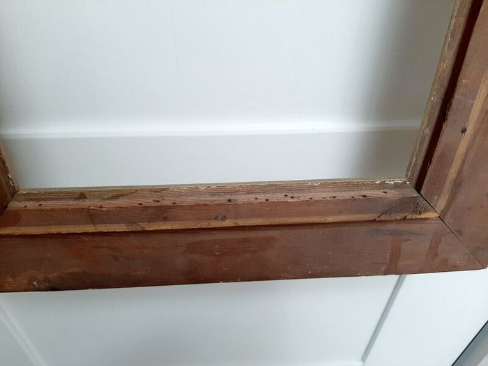 Antique gilt picture frame