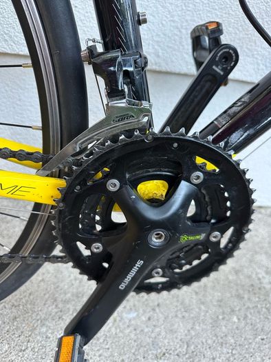 Lapierre Shaper 300 road bike