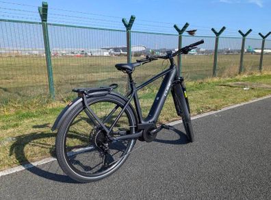 Cube Touring Pro Hybrid 500 bike