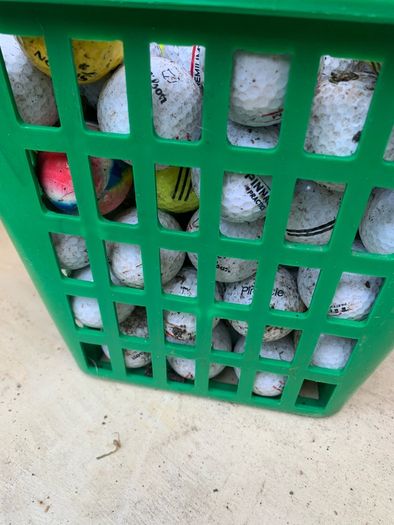 100 Random branded golf balls (mainly practice)