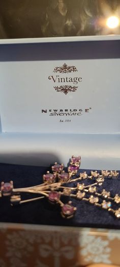 Newbridge Silverware VB800 Vintage Brooch in Purple and white Stones