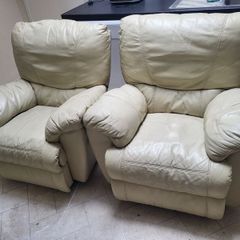 Leather Reclining Suite