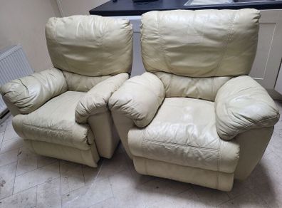 Leather Reclining Suite
