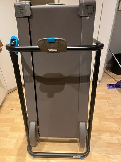 Folding magnetic treadmill