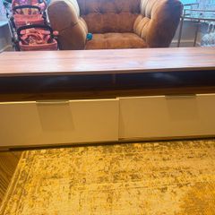 Tv / media unit