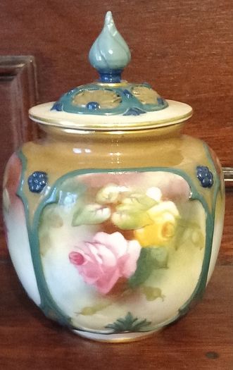 Antique Royal Worcester potpurri