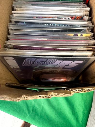 Image Long Comic Box w 275 comics for Sale