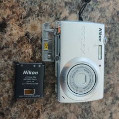 Nikon Coolpix