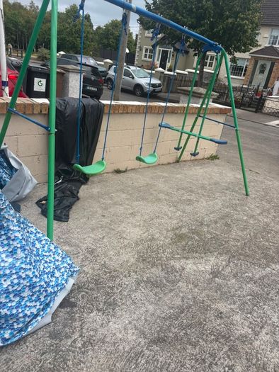 Kids Swing Set