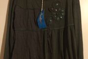 Ladies Top New With Tags