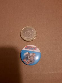 Vintage ACCEPT Metal Heart Badge/Pin from eighties