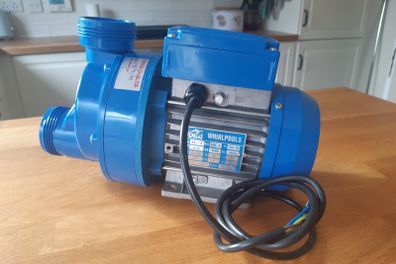 Whirlpool Bath Pump & Motor - Orca Tipo 63 2