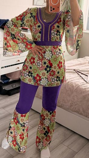 Hippie ladies fancy dress