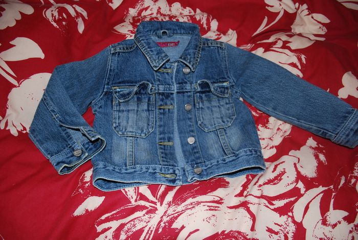 Tommy Hilfiger jeans for 18 months baby to 2-3 years.
