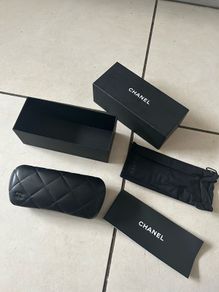 Chanel sun glasses case
