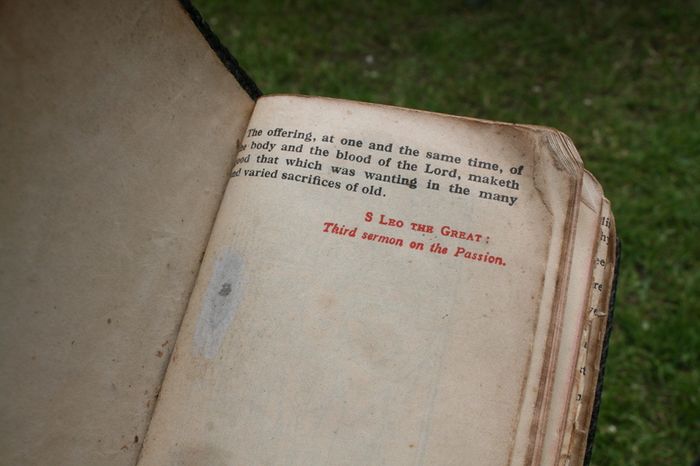 Antique Prayers and Missals