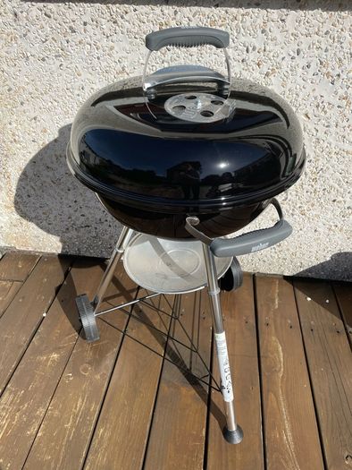 Weber Kettle BBQ charcoal