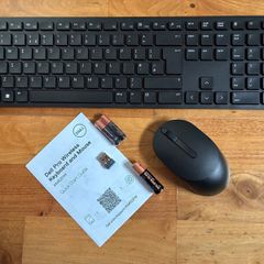 BRAND NEW - Dell KM5221W Pro Wireless Keyboard and Mouse Combo UK