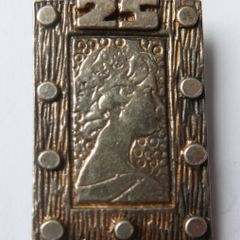 Vintage Sterling Silver 1977 Queen Elizabeth II Silver Jubilee Ingot Pendant by Addis & Co - 14,8g