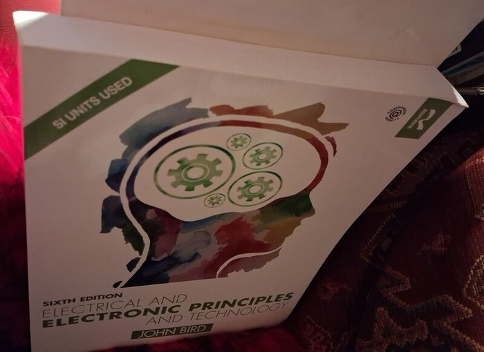 Electrical & Electronic Priciples & Technology / 6th Edition/ John Bird / 2017