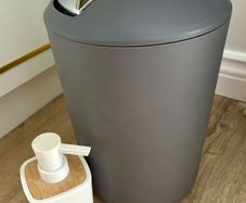 Bin / hand wash dispenser