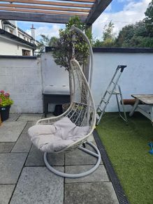 hanging chairs