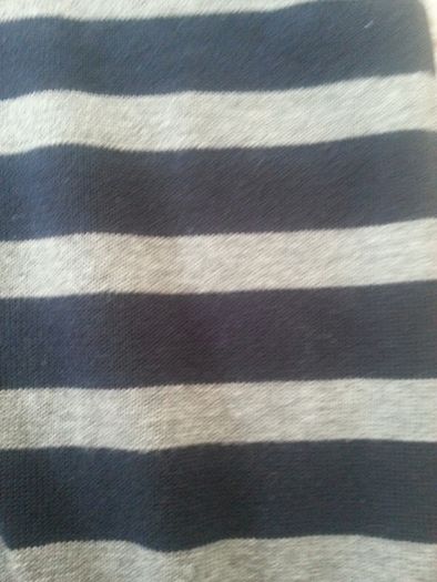 Men's Zara Top - Size Medium