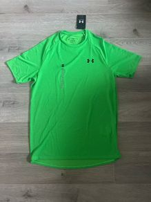 Under Armour Tshirt