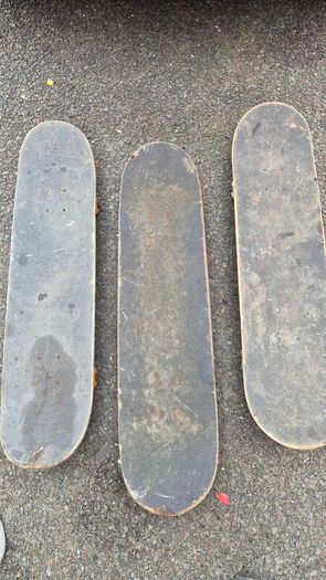 skateboard