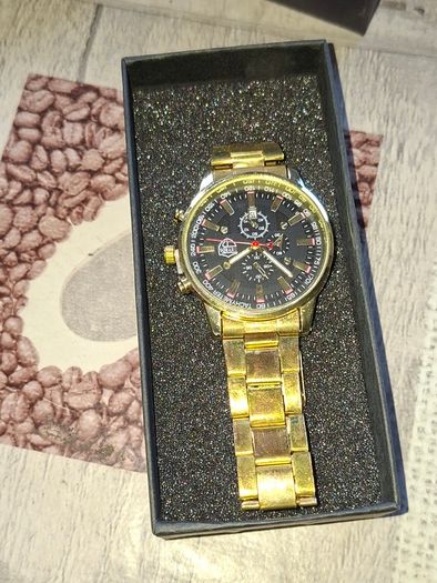 New Old Stock of Men's Watches, Price Is For 1 Only these are all working Postage Available,
