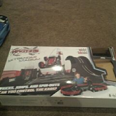 Skybender Stadium Kaotiks Remote Control