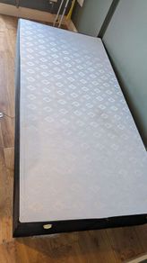 Single bed base