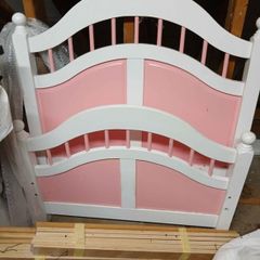 Single bed