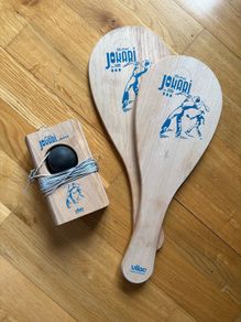 Jokari du Jura wooden paddle game Vilac