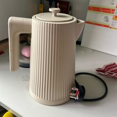 Electric Kettle