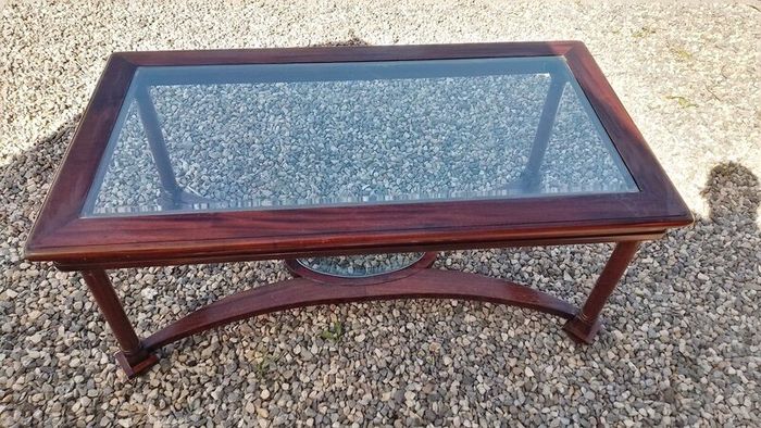 Benches an coffie table