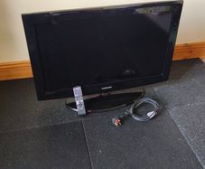 Samsung LE32B450C4WXXU 32" Tested Working TV Made In Hungary