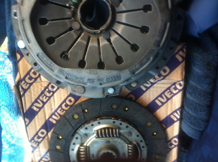 Original Iveco Daily  clutch chit