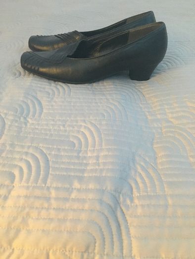 Gabor shoes Size 7