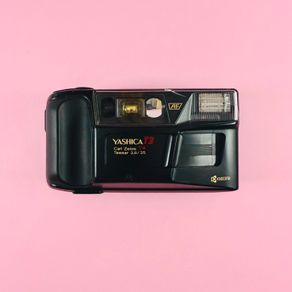 Yashica T3