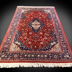 Exquisite Vintage Keshan Persian Hand Knotted Rug