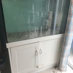 Fish tank approx 300 litre