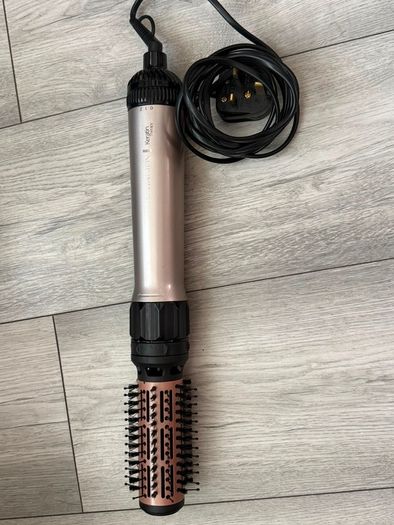 Remington  brush hair